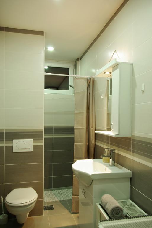 Square Studio Apartment Ni 外观 照片